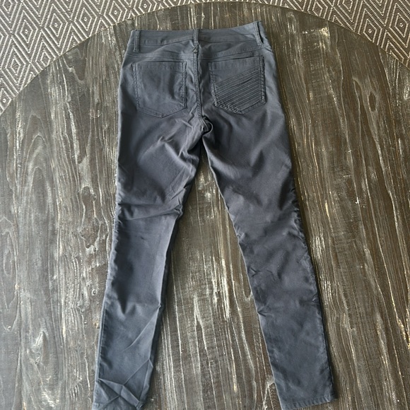 Prana Brenna moto pants, charcoal size 6 - Picture 10 of 12
